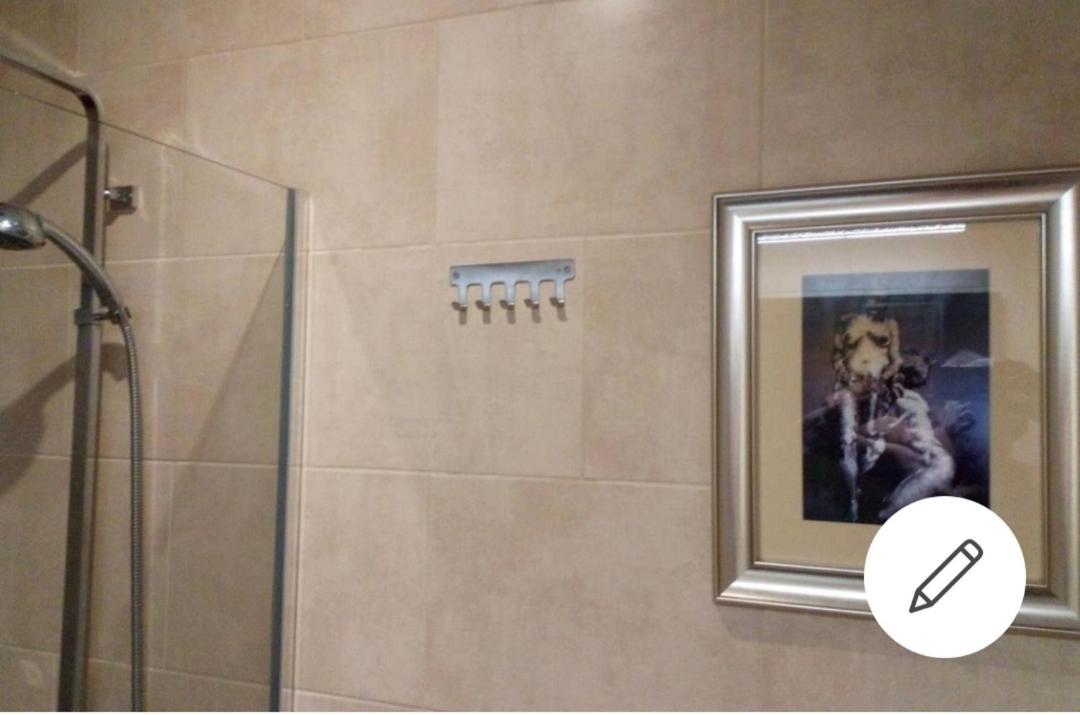 Apto Patio Andaluz. Maximo Confort Y Limpieza Cádiz Buitenkant foto